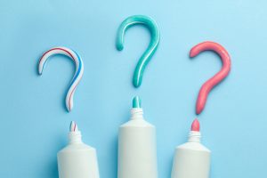 インプラント治療後の歯磨き粉の選び方を解説！フッ素入りは？