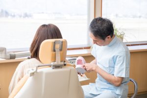 審美歯科におけるカウンセリングの目的と確認事項を解説